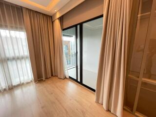 For sale: Arden Ladprao 71, townhome, 3.5 floors, very good location, width 5 meters, 3 bedrooms, 4