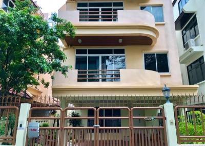 For Rent Single House @ Sukhumvit soi 31, Phromphong