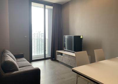 For RENT : The Esse at Singha Complex / 2 Bedroom / 2 Bathrooms / 77 sqm / 70000 THB [11056272]