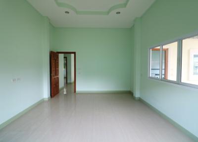 Large 3 Bedroom, 4 Bathroom, Single Level Raised Home For Sale, Sam Phrao, Udon Thani, Thailand