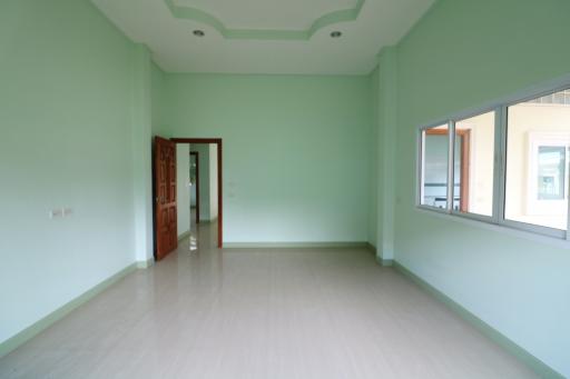 Large 3 Bedroom, 4 Bathroom, Single Level Raised Home For Sale, Sam Phrao, Udon Thani, Thailand