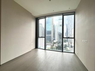 For RENT : SCOPE Langsuan / 1 Bedroom / 2 Bathrooms / 84 sqm / 160000 THB [11044056]