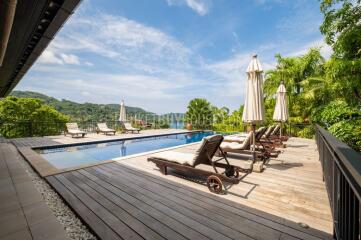 KAT7464: Luxurious Seaview Villa in Kata