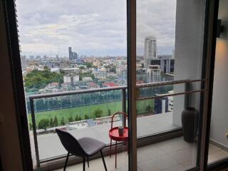 For SALE : The Lofts Ekkamai / 1 Bedroom / 1 Bathrooms / 45 sqm / 9300000 THB [S12138]