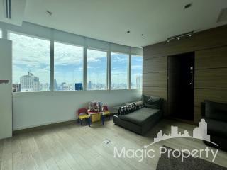 3 Bedroom Condo For Sale in Millennium Residence, Sukhumvit 20, Khlong Toei, Bangkok