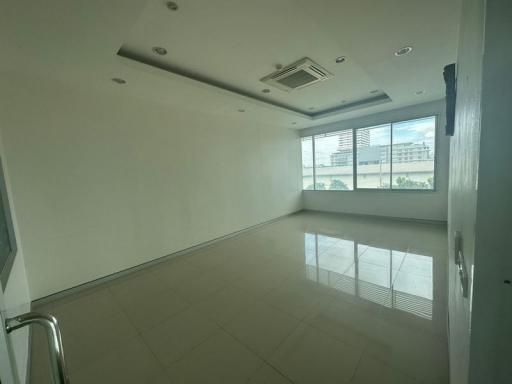 For Rent Bangkok Office Srinakarin Prawet