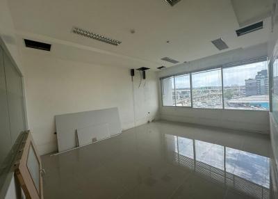 For Rent Bangkok Office Srinakarin Prawet