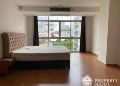 1-BR Condo at The Capital Condo Ekkamai-Thong Lo near ARL Ramkhamhaeng