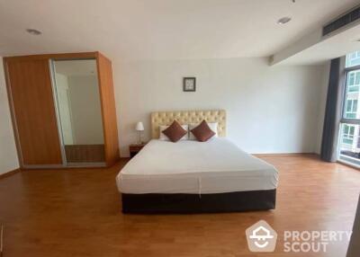 1-BR Condo at The Capital Condo Ekkamai-Thong Lo near ARL Ramkhamhaeng