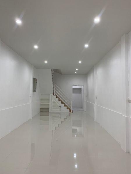 For Sale Bangkok Town House Sathupradit Yan Nawa