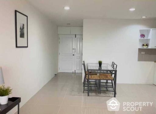 2-BR Condo at The Waterford Diamond Tower Sukhumvit near BTS Phrom Phong