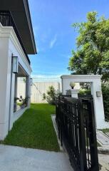 For Sale Bangkok Single House Setthasiri Pattanakarn Pattanakarn Prawet