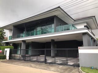 For Sale / Rent Bangkok Single House Setthasiri Krungthep Kreetha Hua Mak Bang Kapi