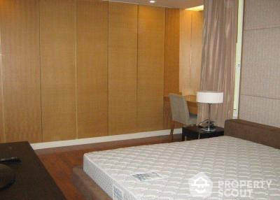 2-BR Apt. near BTS Asok