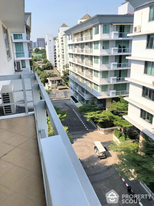 2-BR Condo at Waterford Sukhumvit 50 Condominium near BTS On Nut