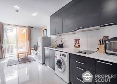 2-BR Condo at D 65 Condominium near BTS Ekkamai