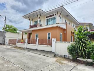 Sriracha house for sale, 2-story house, Maneerin Place Village 2