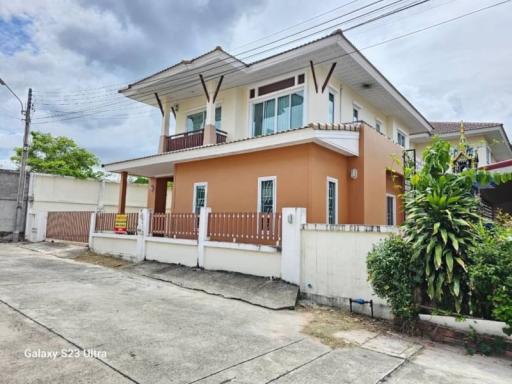 Sriracha house for sale, 2-story house, Maneerin Place Village 2