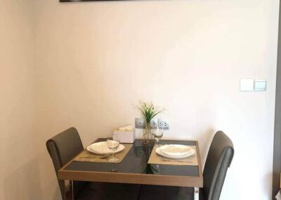 1-BR Condo at Life Asoke Hype near ARL Makkasan