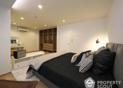 3-BR Townhouse near BTS Phra Khanong