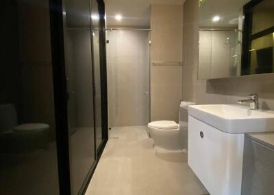 1-BR Condo at Noble Ploenchit near BTS Phloen Chit