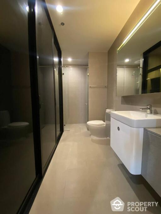 1-BR Condo at Noble Ploenchit near BTS Phloen Chit