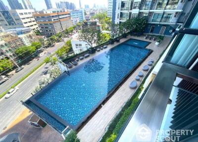 1-BR Condo at Supalai Premier Charoen Nakhon near BTS Krung Thon Buri