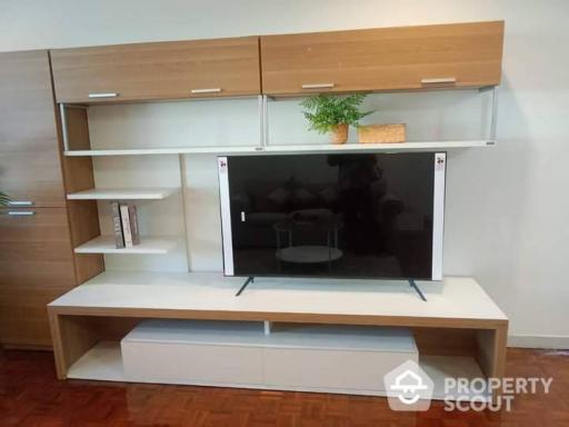 2-BR Apt. near MRT Sukhumvit