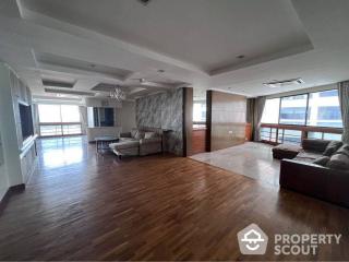 3-BR Apt. near MRT Sukhumvit