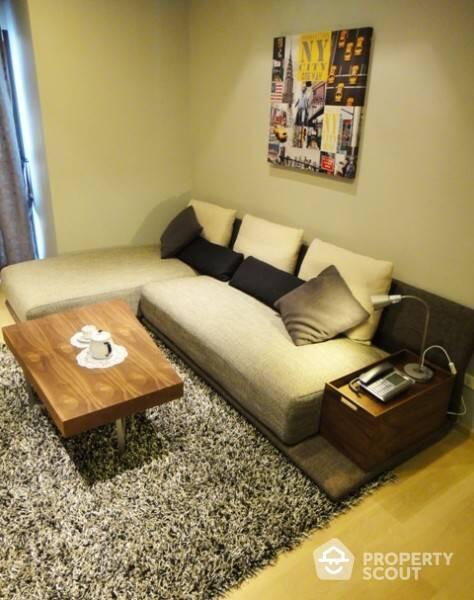 2-BR Condo at Noble Refine Prompong near BTS Phrom Phong (ID 510297)