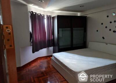 3-BR Condo at Sukhumvit Park Condominium near BTS Asok (ID 436277)