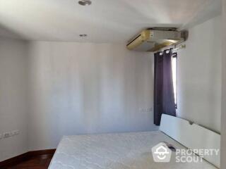 3-BR Condo at Sukhumvit Park Condominium near BTS Asok (ID 436277)