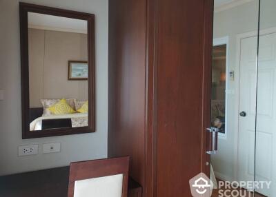 1-BR Condo at Grand Park View Condominium near MRT Phra Ram 9