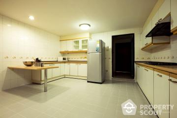 3-BR Apt. near BTS Phrom Phong (ID 511268)