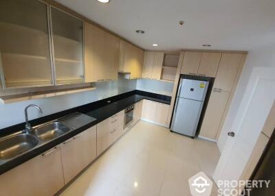 4-BR Apt. near MRT Sukhumvit (ID 549306)