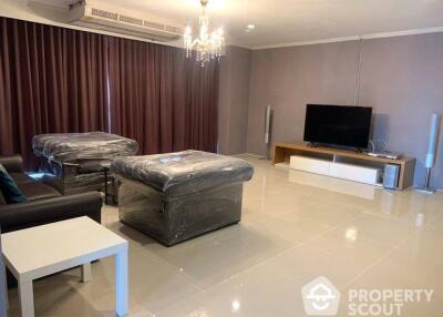 3-BR Condo at The Waterford Park Sukhumvit 53 Condominium near BTS Thong Lor