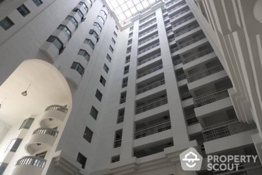 2-BR Condo at Royal Castle Sukhumvit near BTS Phrom Phong