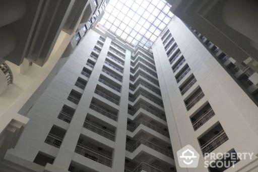 2-BR Condo at Royal Castle Sukhumvit near BTS Phrom Phong