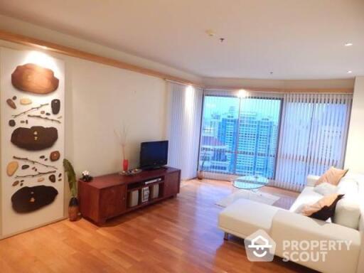 2-BR Condo at The Alcove Sukhumvit 49 near BTS Phrom Phong (ID 513339)