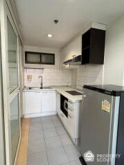 2-BR Apt. near BTS Saphan Khwai