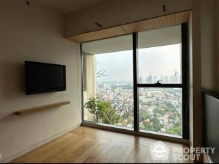 2-BR Condo at The Met Sathorn near BTS Chong Nonsi