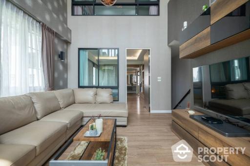 3-BR Townhouse at Bless Town Sukhumvit 50 near BTS On Nut