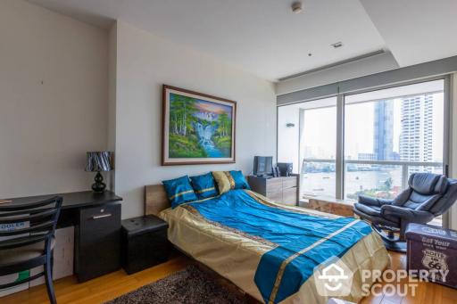 1-BR Condo at The River Condominium near BTS Saphan Taksin