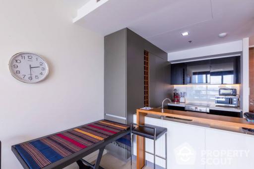 1-BR Condo at The River Condominium near BTS Saphan Taksin