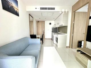 The Riviera Wongamat Rent 22,000/month (Free Internet)