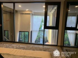 1-BR Duplex at Soho Bangkok Ratchada near MRT Huai Khwang