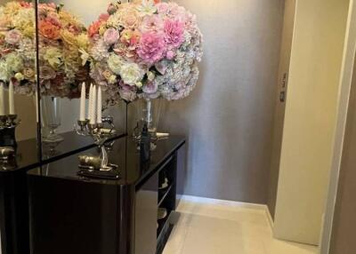 1-BR Condo at The Bangkok Sathorn near BTS Surasak