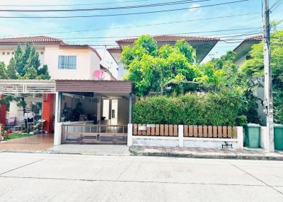 2-story semi-detached house for sale Home Town Village House in Sriracha