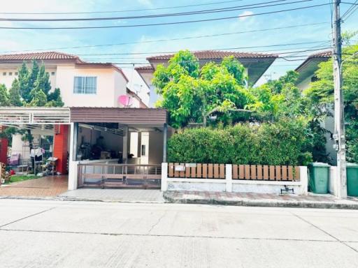 2-story semi-detached house for sale Home Town Village House in Sriracha