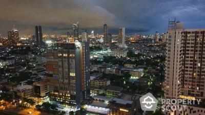 1-BR Duplex at Ideo Sathorn-Wongwian Yai near BTS Wongwian Yai